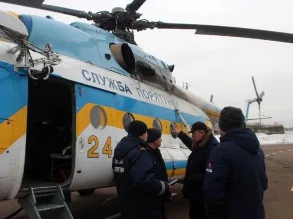 Зниклих на Дніпрі людей шукають вертольотом