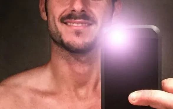 Мільйони інтимних фото геїв потрапили у мережу через уразливість програми