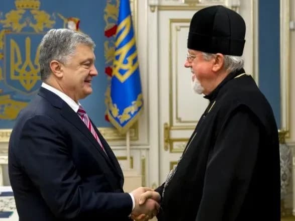 Порошенко зустрівся з єпископами УПЦ в США