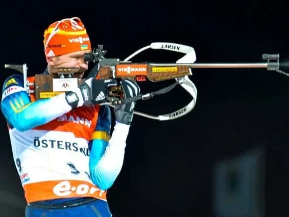 Мужская сборная Украины попала в топ-7 команд эстафеты на КМ по биатлону