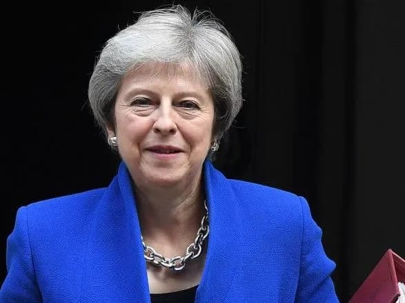 The Sun повідомила про впевненість міністрів у відставці Мей в 2019 році