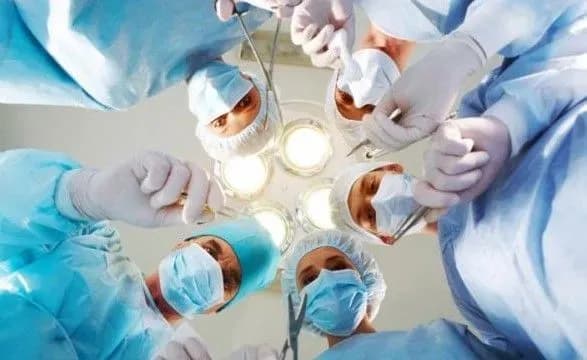 Військові лікарі з України навчатимуться в Чехії