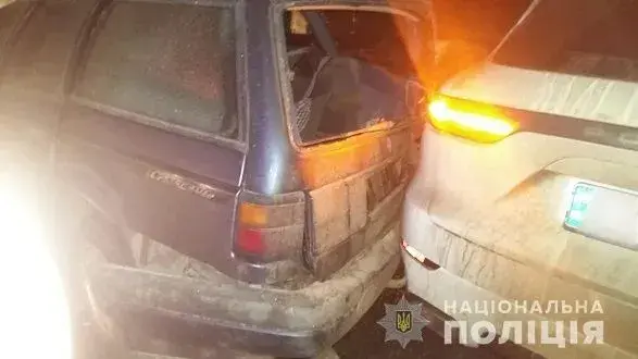 Водій отримав перелом хребта у потрійній аварії