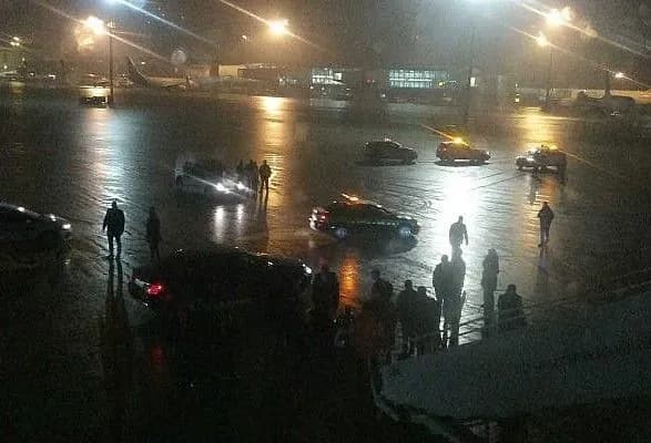 Нетаньяху не зміг вилетіти з Польщі через поломку літака