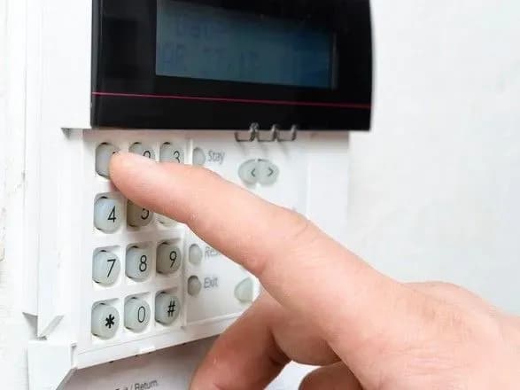В Україні на понад 120 тисяч стаціонарних об’єктів встановили сигналізацію