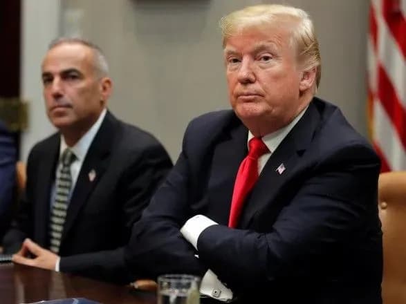 У США подали перший позов проти рішення Трампа щодо введення надзвичайного стану