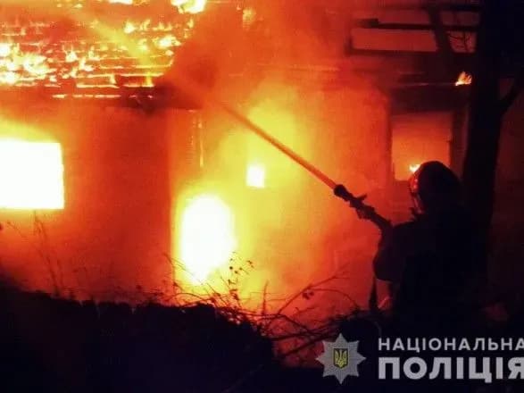 Чоловік підпалив два будинки, через сімейні конфлікти