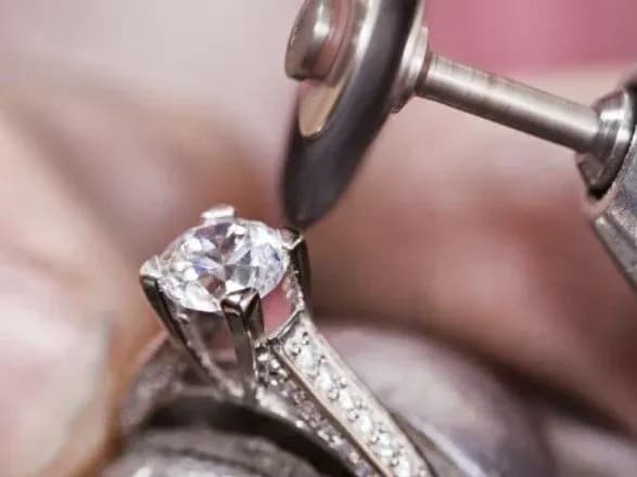 У Житомирі пограбували ювелірну майстерню