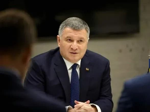 Аваков: МВС не працює ні на президента, ні на опозицію