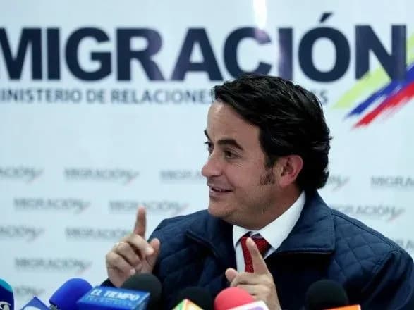 На території Колумбії попросили притулку понад 60 венесуельських військових