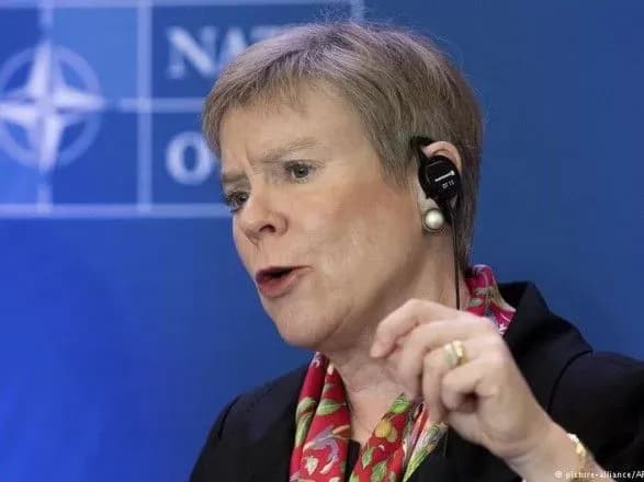 НАТО солідарне з Угорщиною щодо українського закону про освіту