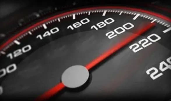 За перевищення швидкості патрульні винесли майже 60 тисяч постанов про притягнення до адмінвідповідальності