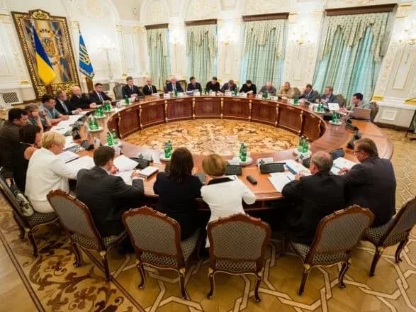 Порошенко схвалив відсторонення першого заступника секретаря РНБО Гладковського