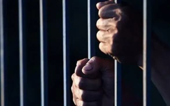 В Хмельницкой области депутат райсовета обещал помочь закрыть дело за взятку