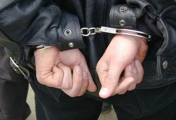 Масштабну групу збувачів наркотиків викрили на Дніпропетровщині