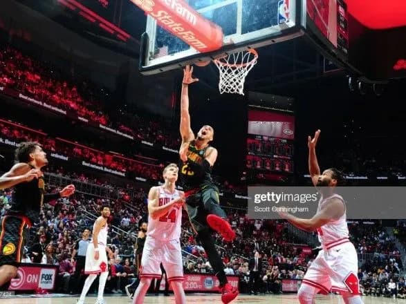 Лень повторив рекорд результативності сезону в матчі НБА з чотирма овертаймами