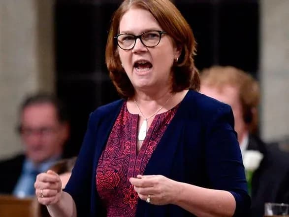 Голова казначейства Канади йде у відставку через корупційний скандал в уряді