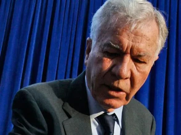 Помер винахідник першого кишенькового калькулятора