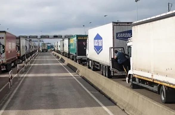 Названо ТОП-5 країні-імпортерів харчової продукції в Україну