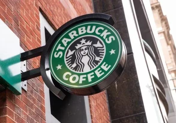 Всесвітня мережа кав'ярень дозволить розрахунок біткоїнами