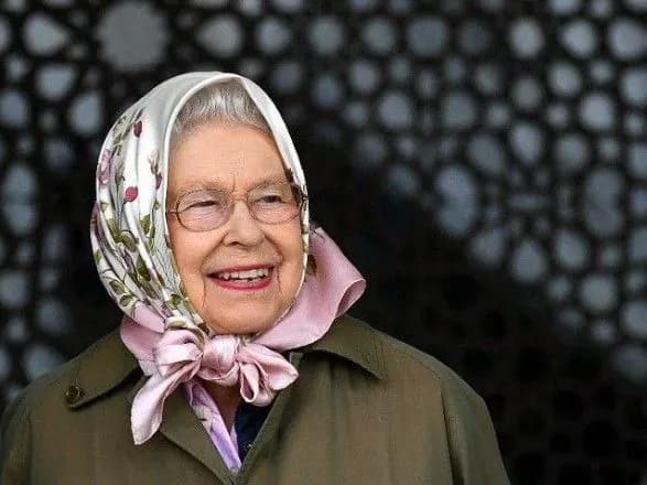 Єлизавета ІІ опублікувала свій перший пост в Instagram