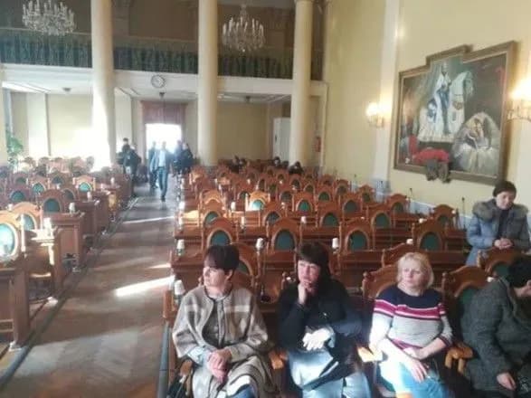 У Львові скасували сесію міської ради