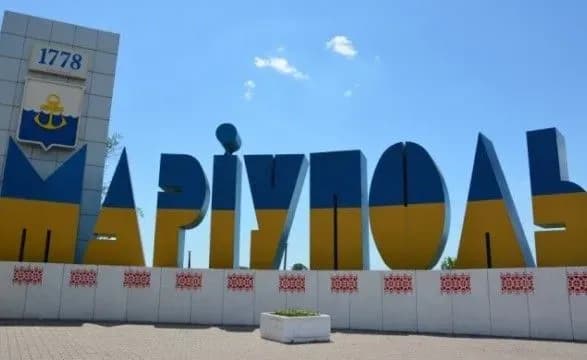 Во время пожара в Мариуполе пострадали два человека