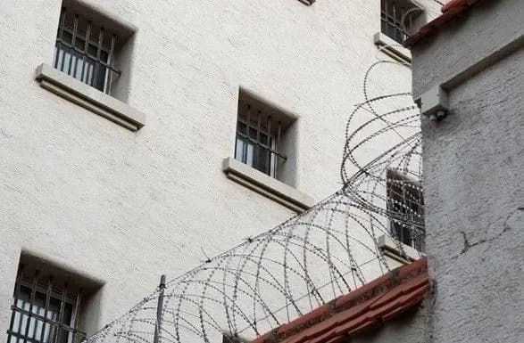 ДБР розслідує можливі факти катування у Бердянській колонії