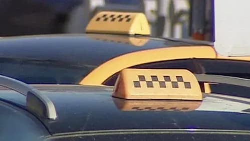 Група "клофелінщиків" маскувалася під таксистів і грабувала людей