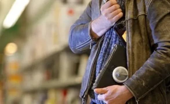 Торік поліція не розкрила понад 8 тис. магазинних крадіжок