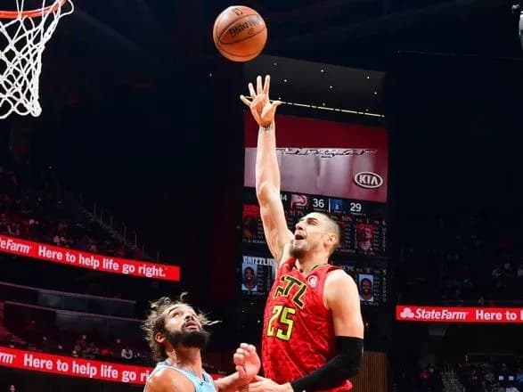 Двадцать очков Леня помогли "Атланте" победить "Мемфис"