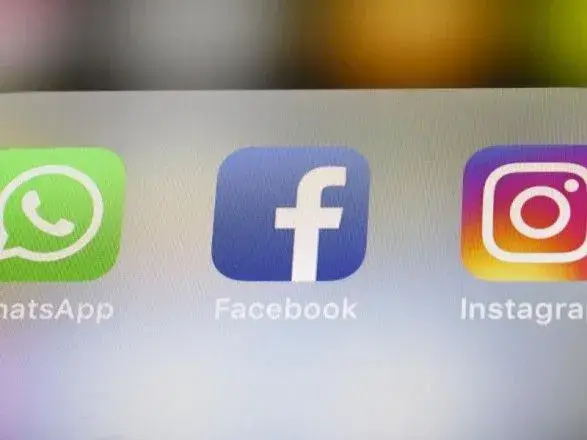 Facebook відновив роботу після 14-годинного збою