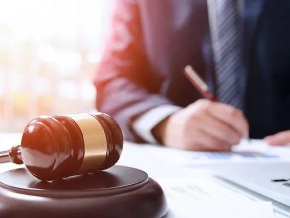 Розкрадання на закупівлях “АМПУ”: суд призначив справу до розгляду по суті