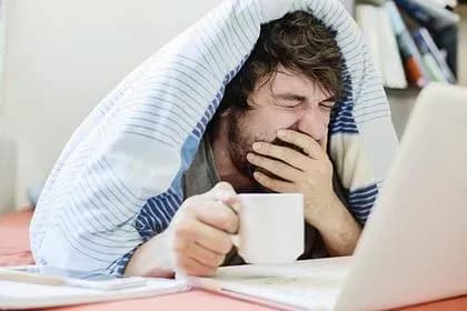 Українців попередили про можливе погіршення імунітету та мігрені через погоду