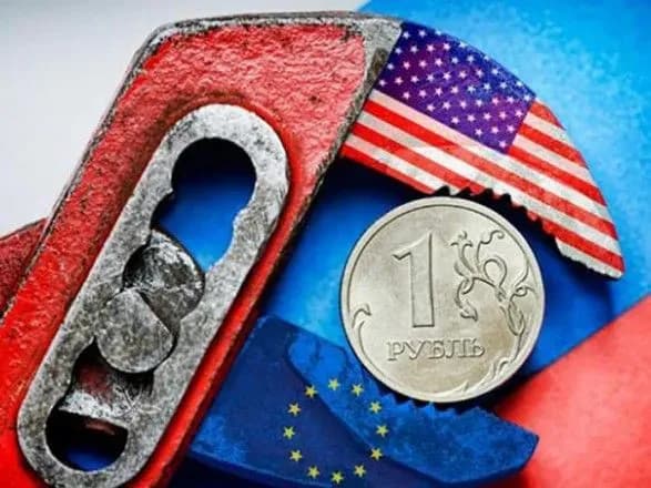 РФ втратила понад 150 млрд доларів через окупацію Криму - Bloomberg