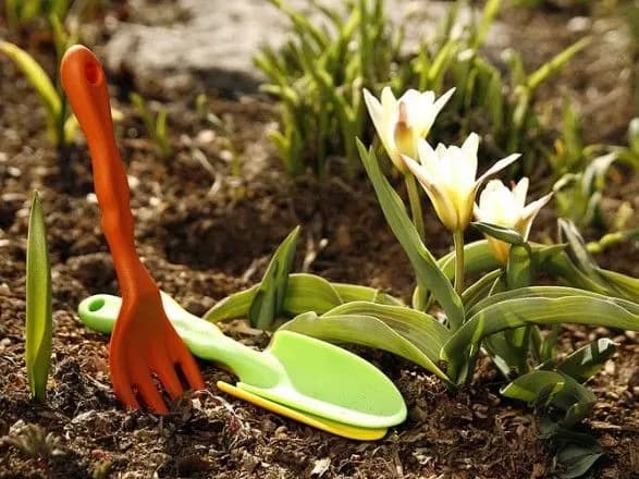 У квітні в Україні очікується від 9 до 11° тепла