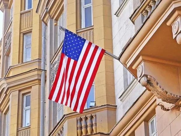Четыре сенатора и два конгрессмена США прибыли в Киев