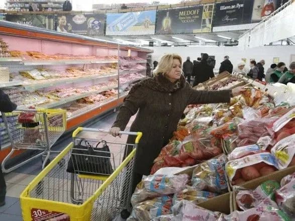 Оборот розничной торговли с начала года вырос на 6,8%