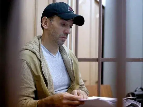 У Росії за підозрою в шахрайстві арештували екс-міністра