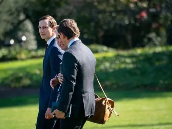 Білий дім надав допуск до держтаємниці неблагонадійним особам - ЗМІ