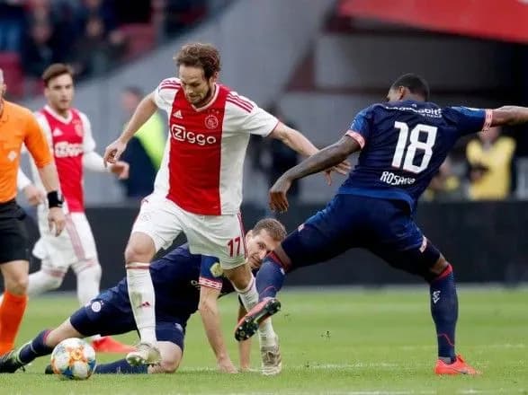 "Аякс" у меншості святкував перемогу у матчі лідерів чемпіонату Нідерландів