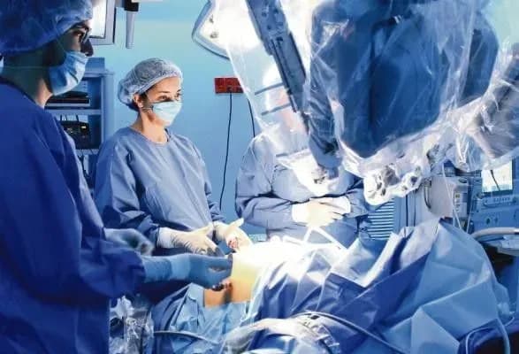 На лікування українців за кордоном витратять близько 52 мільйонів гривень