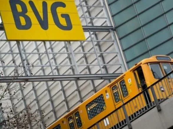 У Берліні через страйк зупинився громадський транспорт