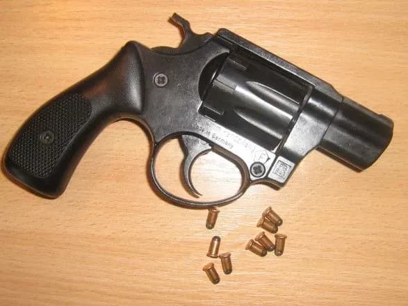 Конфлікт в полтавській маршрутці переріс у стрілянину