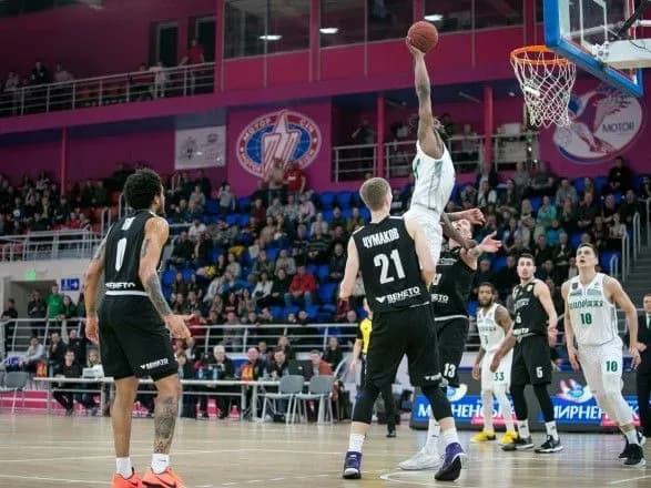 Мінімальна перемога вивела БК "Запоріжжя" в півфінал Суперліги