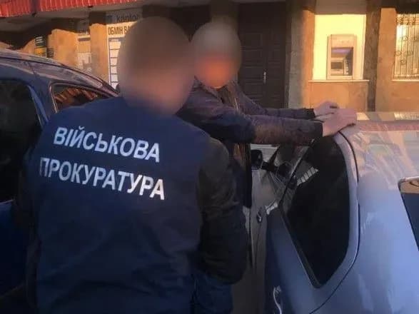 На хабарі впіймали начальника Головного управління Держгеокадастру у Волинській області