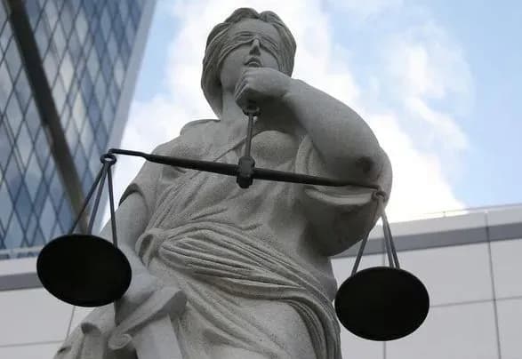 Хмельницькому аеропорту повернуто землю вартістю понад 2 млн грн