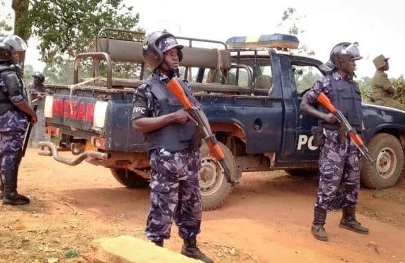 В Уганді звільнили американку і її гіда за викуп в 500 тис. дол.