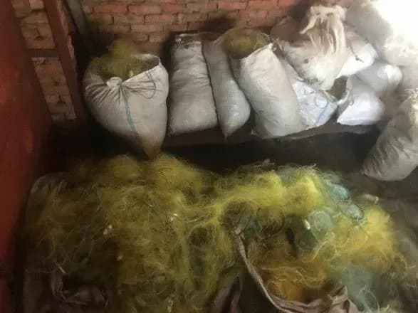 Посадовців Держрибагентства викрили на “кришуванні” браконьєрів