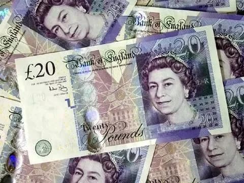 Англієць обзавівся парком елітних авто після виграшу в лотерею